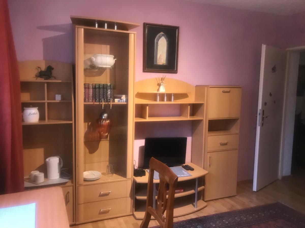 Ferienzimmer Rogi Reinhardshausen Exterior foto